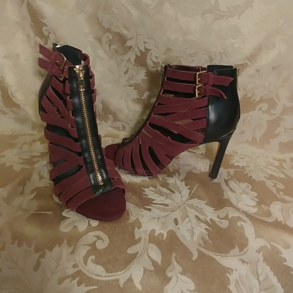 Dolce Vita Bootie w/ 5" High Heel.